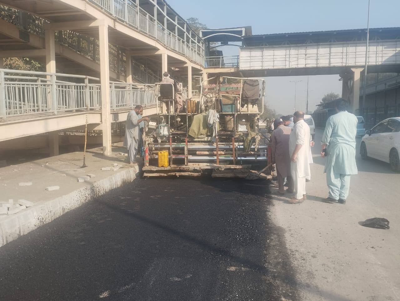 Ashpalt at Bottleneck  in front of University of Peshawar